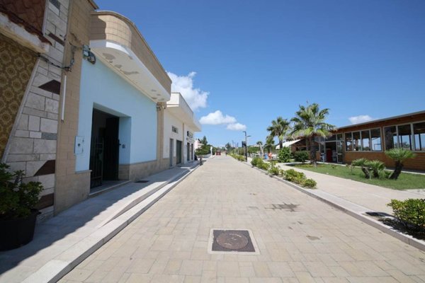 casa indipendente in vendita a Lonato del Garda in zona Lido