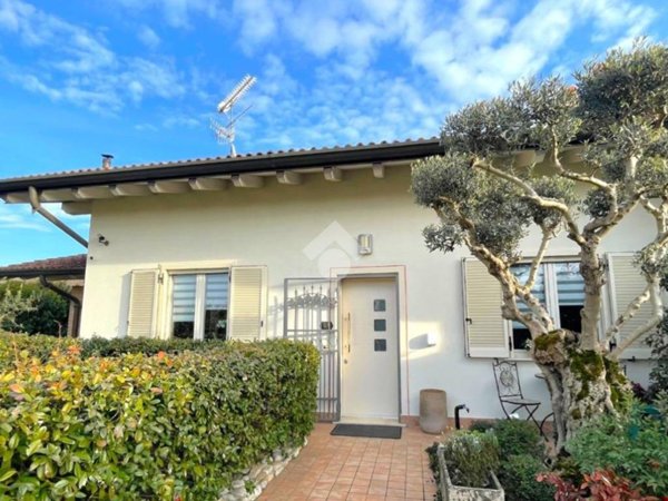 appartamento in vendita a Lonato del Garda in zona Sedena