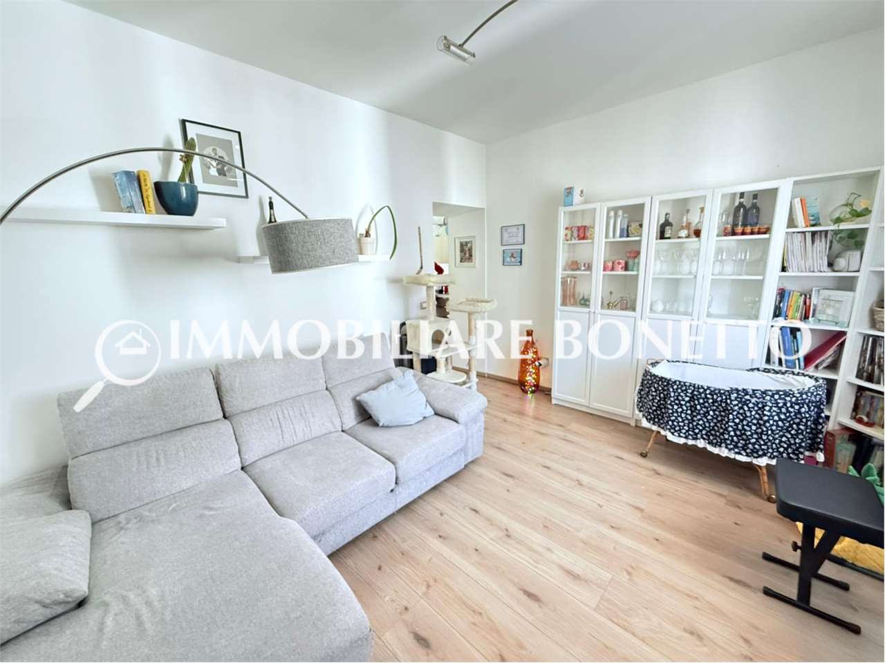 appartamento in vendita a Lonato del Garda in zona Lido