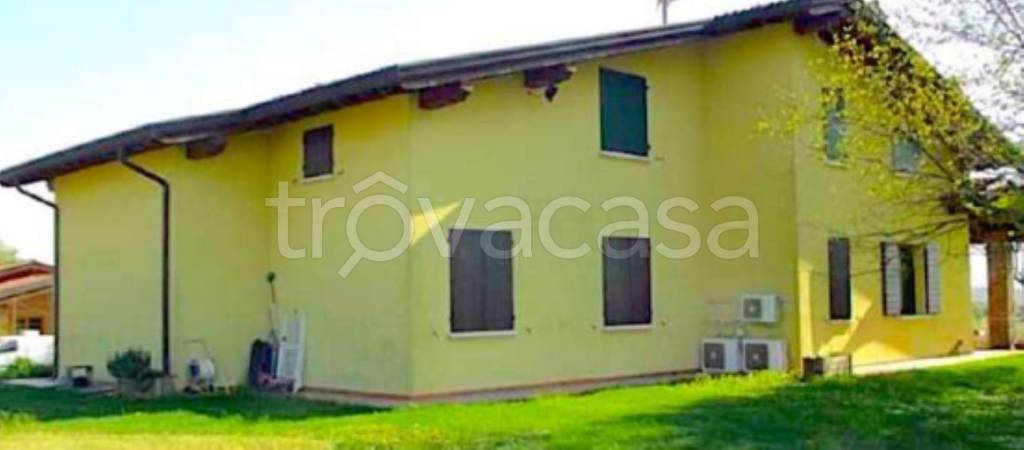 ufficio in vendita a Lonato del Garda in zona Castel Venzago