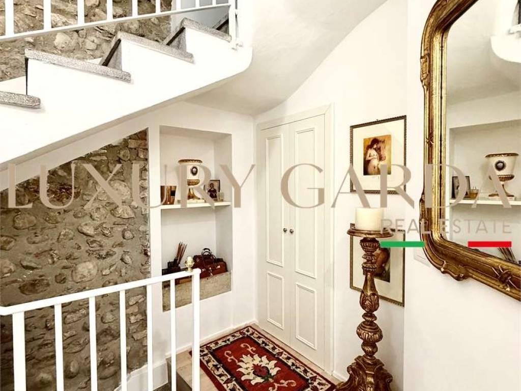 casa indipendente in vendita a Lonato del Garda