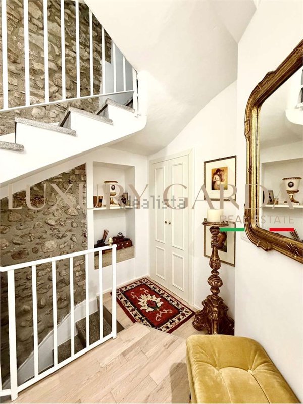 casa indipendente in vendita a Lonato del Garda