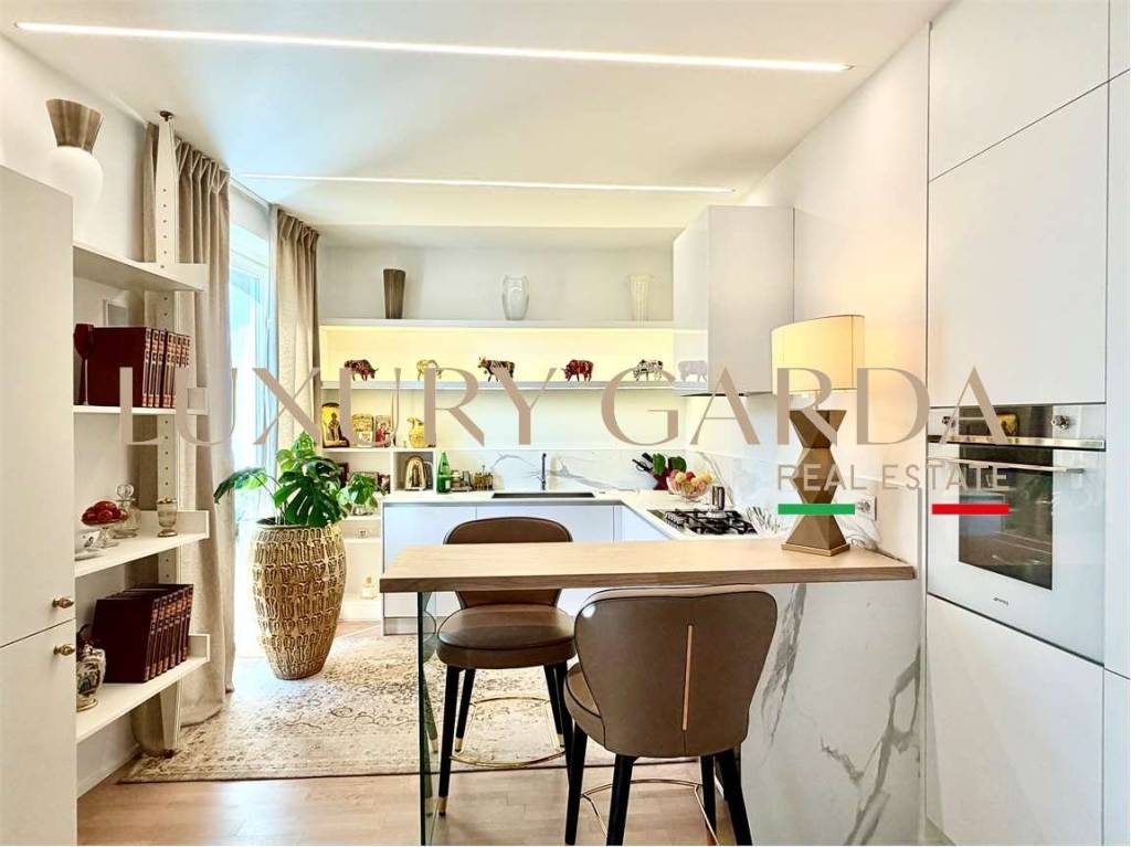 casa indipendente in vendita a Lonato del Garda