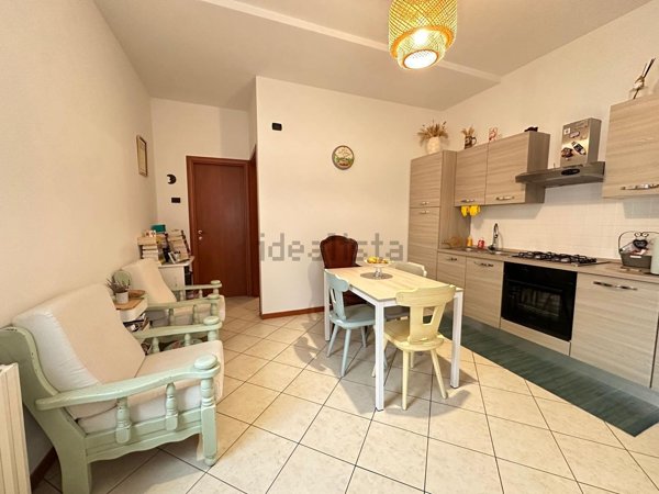 appartamento in vendita a Lonato del Garda in zona San Cipriano