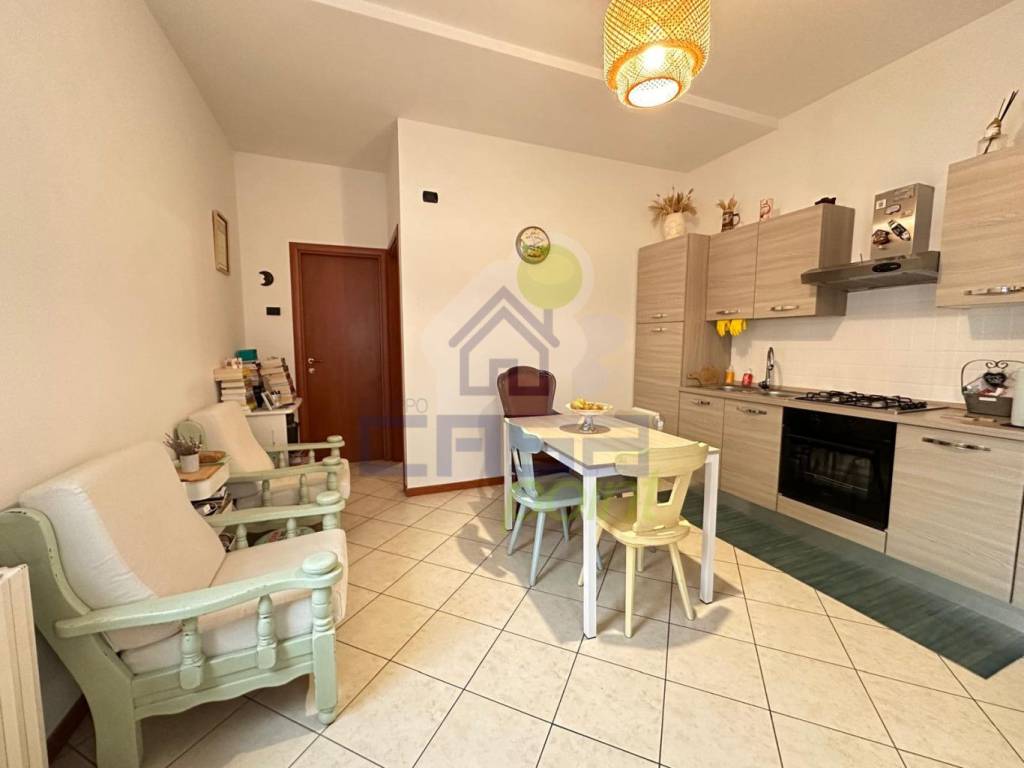 appartamento in vendita a Lonato del Garda in zona San Cipriano