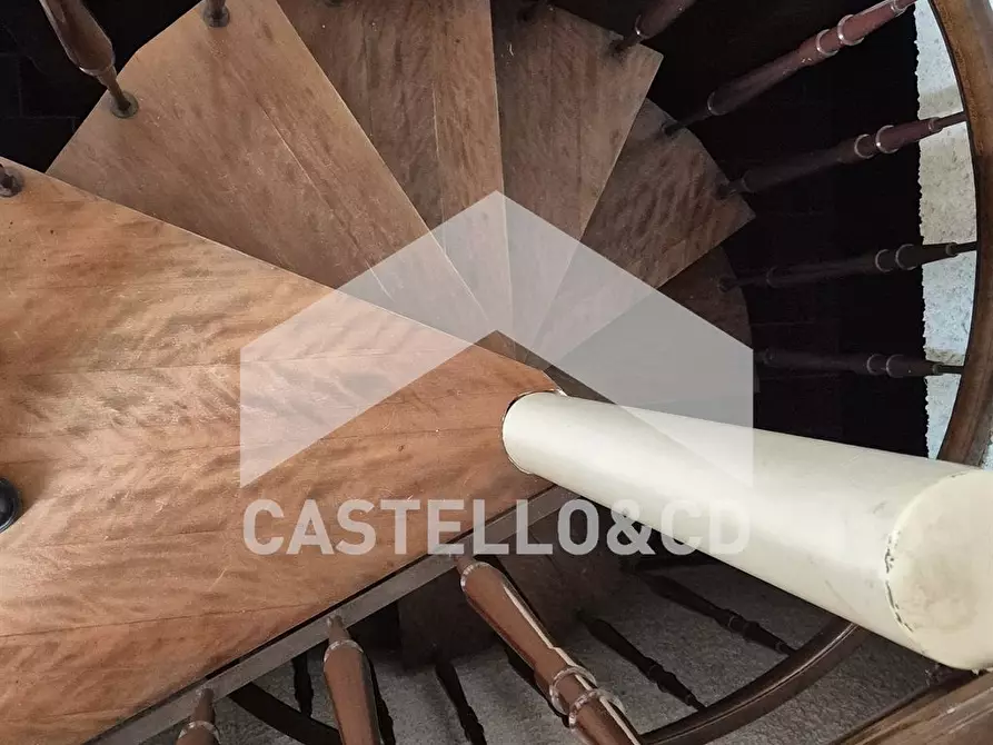 casa indipendente in vendita a Lonato del Garda in zona Barcuzzi