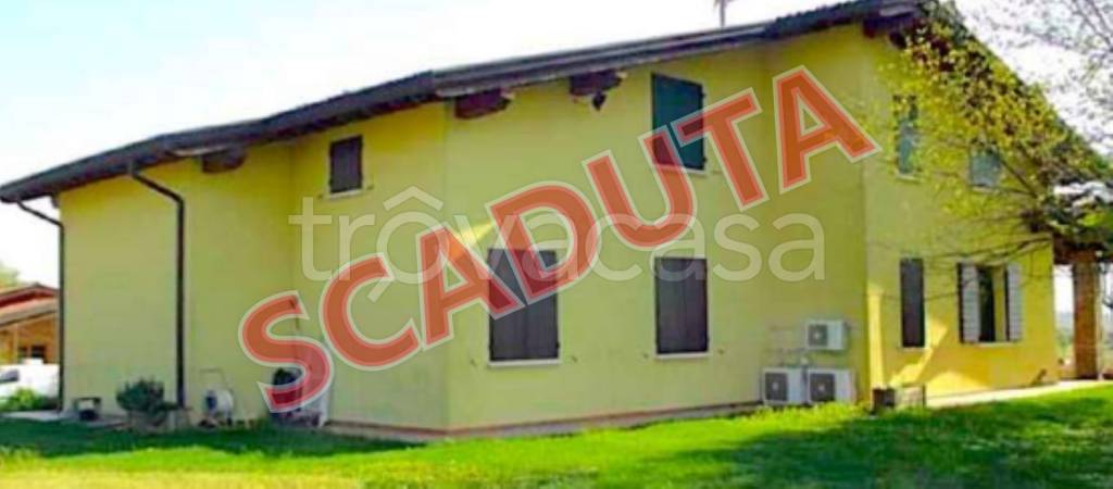 ufficio in vendita a Lonato del Garda in zona Castel Venzago