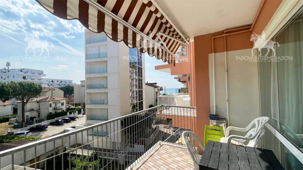 appartamento in vendita a Lonato del Garda in zona Lido