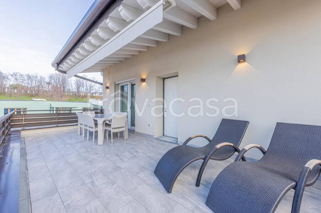 appartamento in vendita a Lonato del Garda