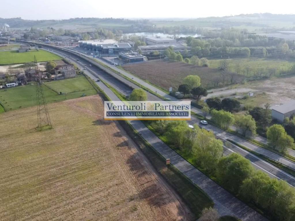 terreno agricolo in vendita a Lonato del Garda in zona Brodena