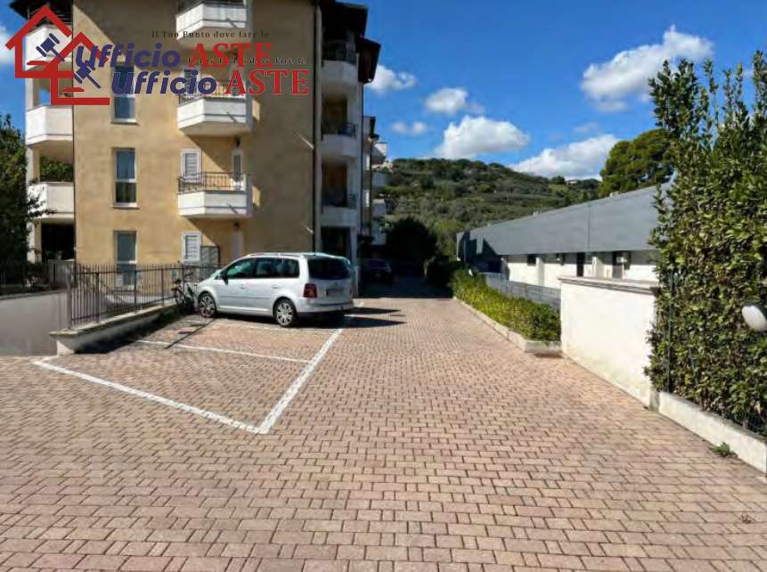 appartamento in vendita a Lonato del Garda in zona Lido