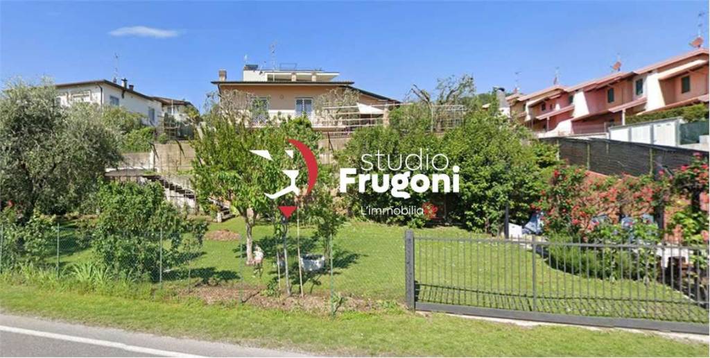 casa indipendente in vendita a Lonato del Garda in zona Barcuzzi