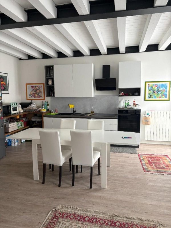 appartamento in vendita a Lonato del Garda in zona Castel Venzago