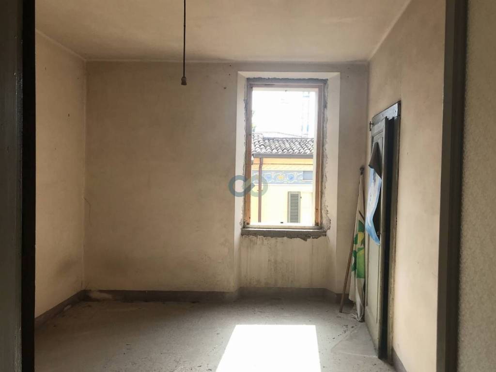 casa indipendente in vendita a Lonato del Garda in zona Lido