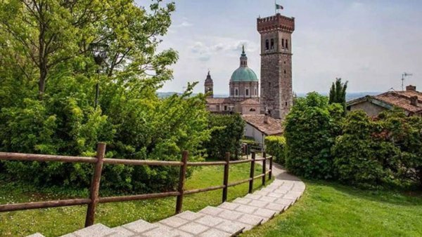 appartamento in vendita a Lonato del Garda