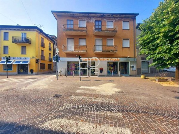 intera palazzina in vendita a Lonato del Garda