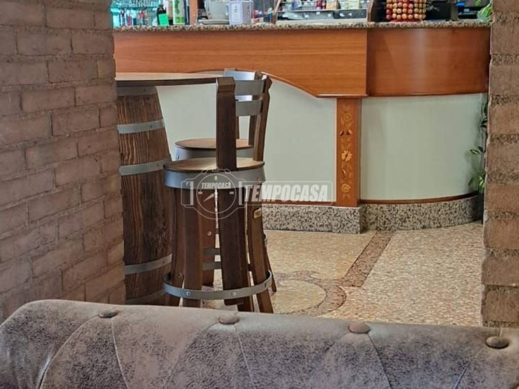 negozio in vendita a Lonato del Garda