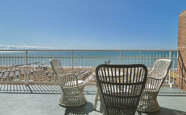 appartamento in vendita a Lonato del Garda in zona Lido