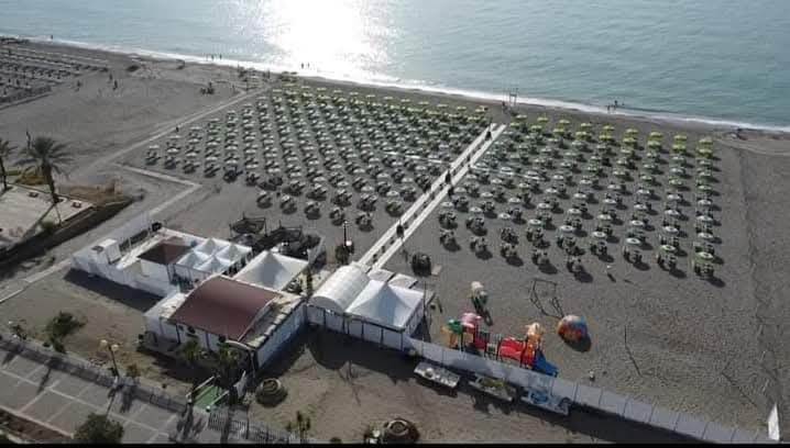 negozio in vendita a Lonato del Garda in zona Lido