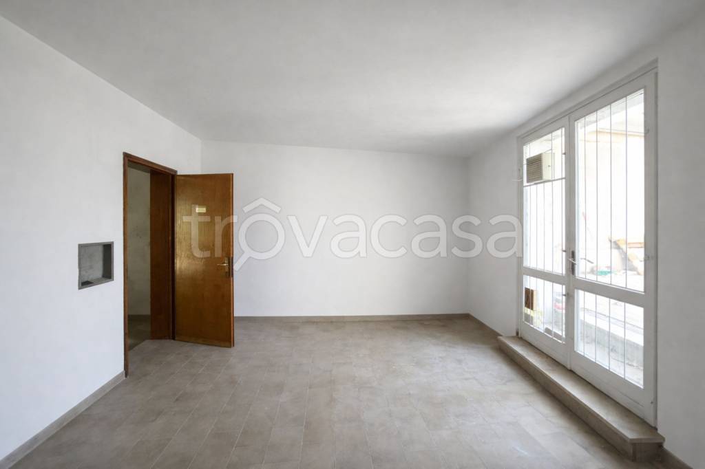 negozio in vendita a Lonato del Garda