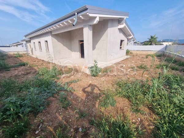 casa indipendente in vendita a Lonato del Garda