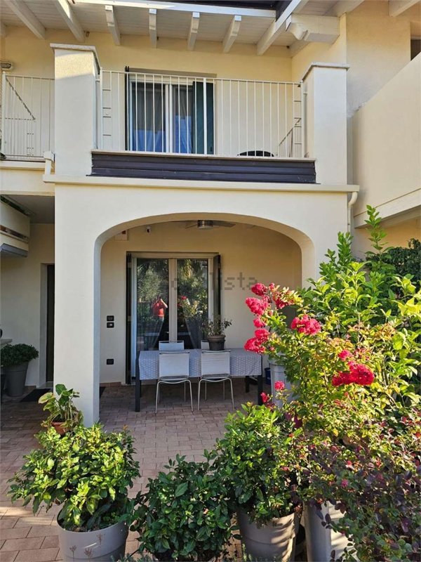 casa indipendente in vendita a Lonato del Garda