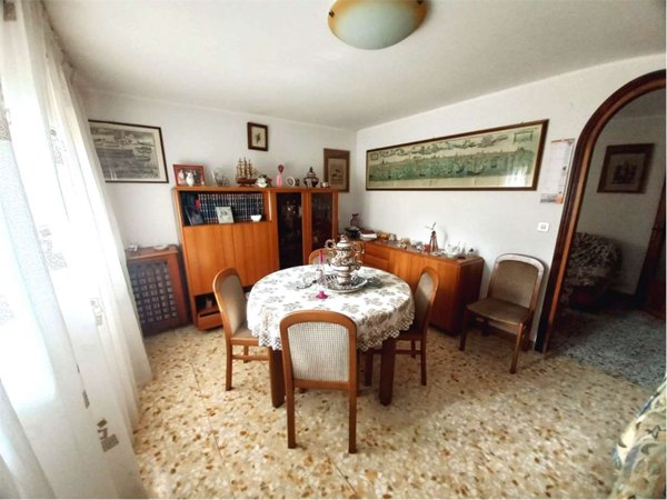 appartamento in vendita a Lonato del Garda in zona Lido