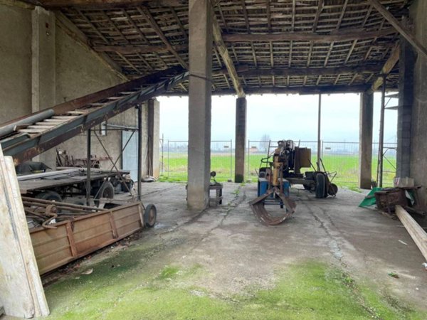 casale in vendita a Lonato del Garda