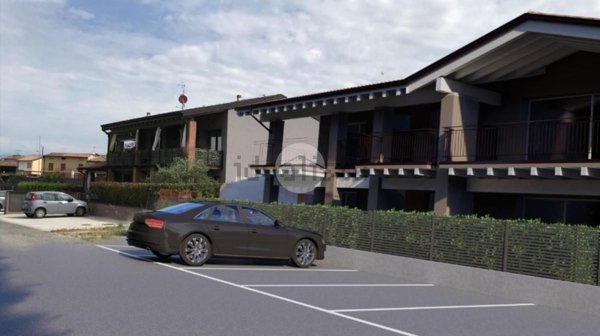 appartamento in vendita a Lonato del Garda in zona Sedena