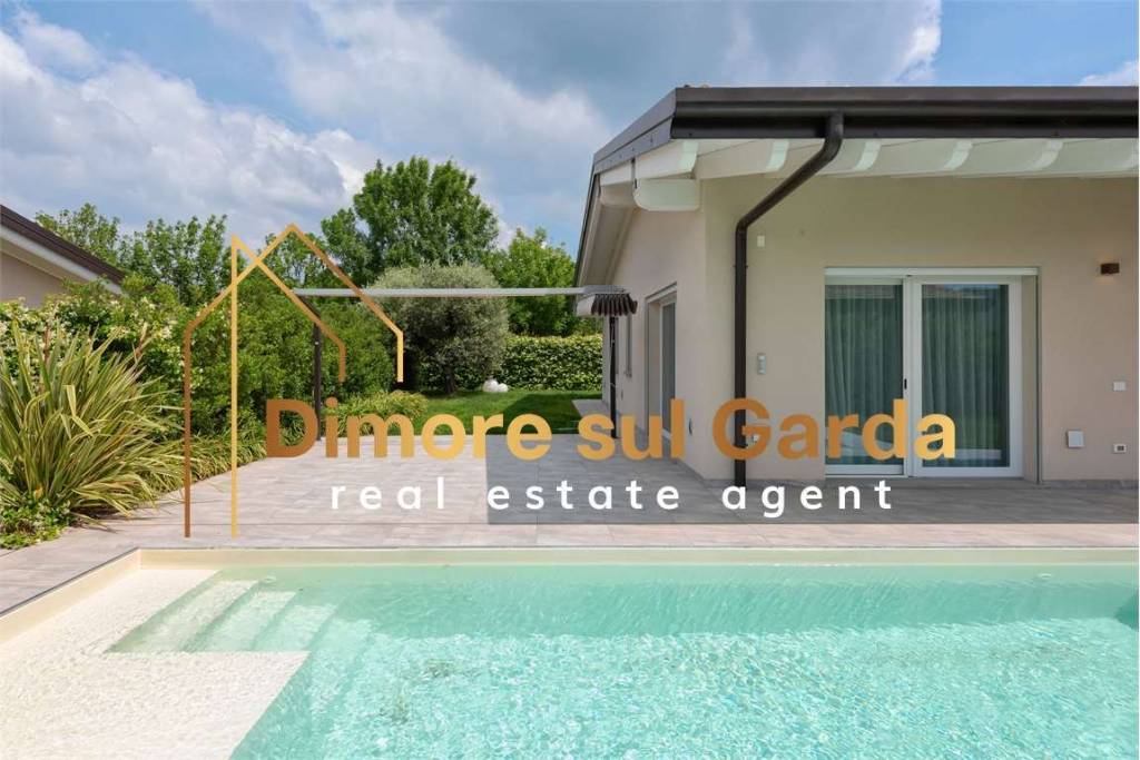 casa indipendente in vendita a Lonato del Garda