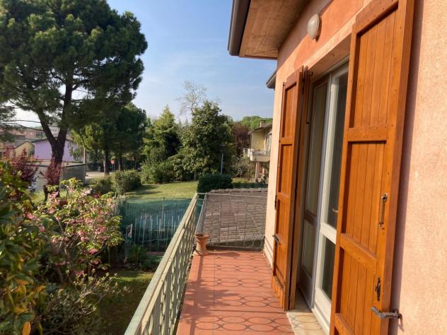 casa indipendente in vendita a Lonato del Garda