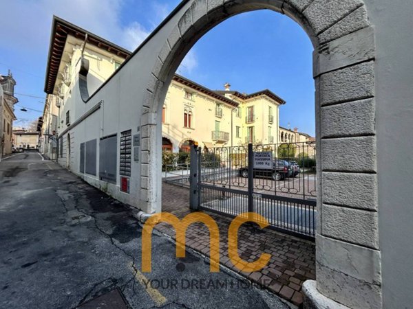 appartamento in vendita a Lonato del Garda