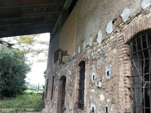 casale in vendita a Lonato del Garda