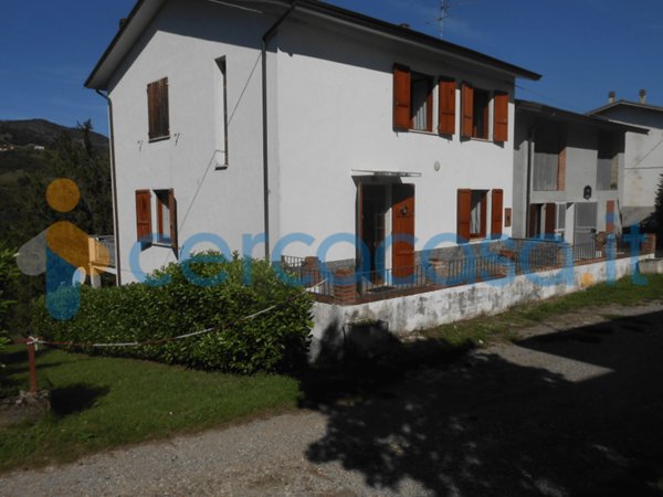 casa indipendente in vendita a Lonato del Garda