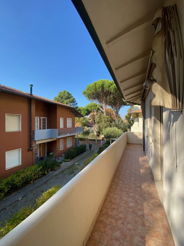 appartamento in vendita a Lonato del Garda in zona Lido