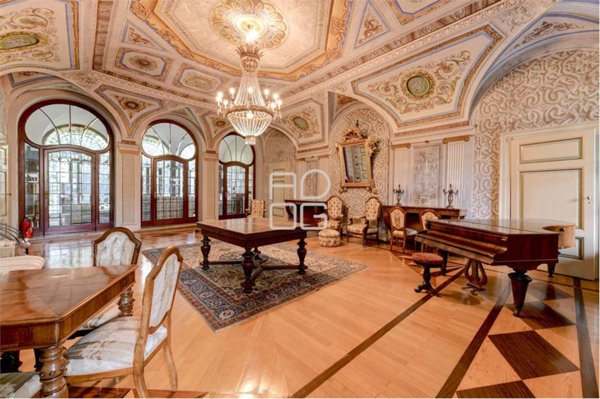 villa in vendita a Lonato del Garda