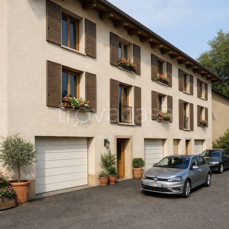 appartamento in vendita a Lonato del Garda in zona Esenta