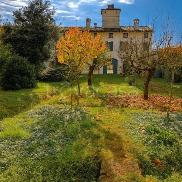 casa indipendente in vendita a Lonato del Garda in zona San Polo