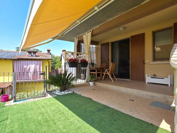 appartamento in vendita a Lonato del Garda in zona Sedena