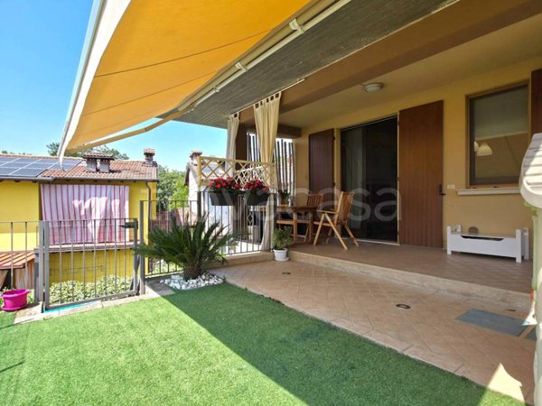appartamento in vendita a Lonato del Garda in zona Sedena