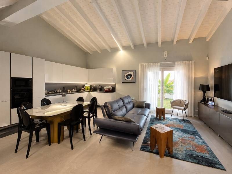 casa indipendente in vendita a Lonato del Garda
