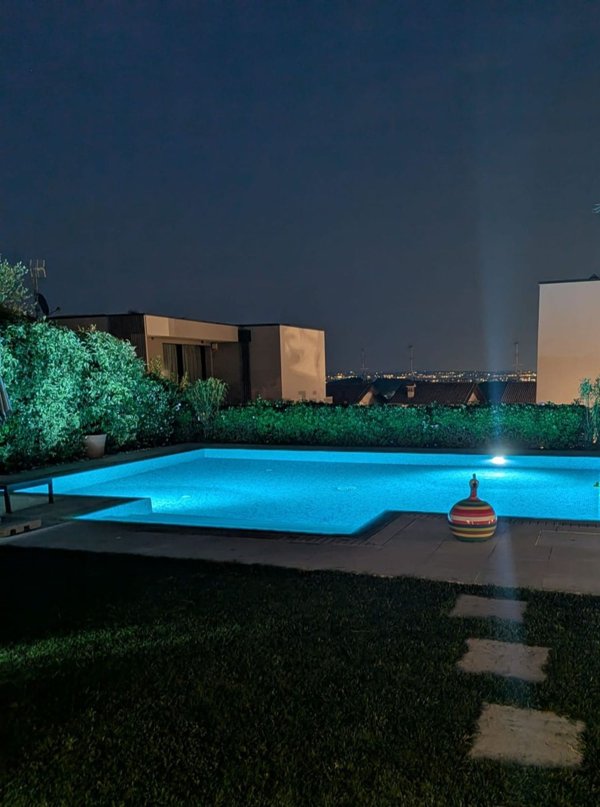 casa indipendente in vendita a Lonato del Garda in zona Barcuzzi