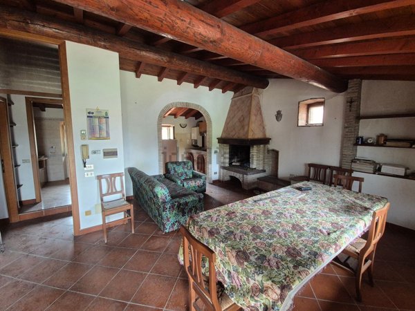 appartamento in vendita a Lonato del Garda in zona San Tomaso