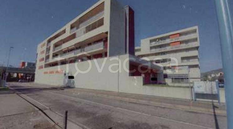 appartamento in vendita a Lonato del Garda in zona San Polo