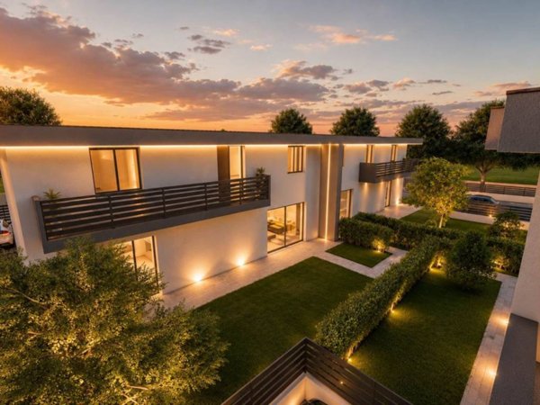 casa indipendente in vendita a Lonato del Garda