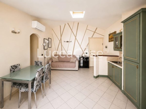 appartamento in vendita a Lonato del Garda in zona Lido
