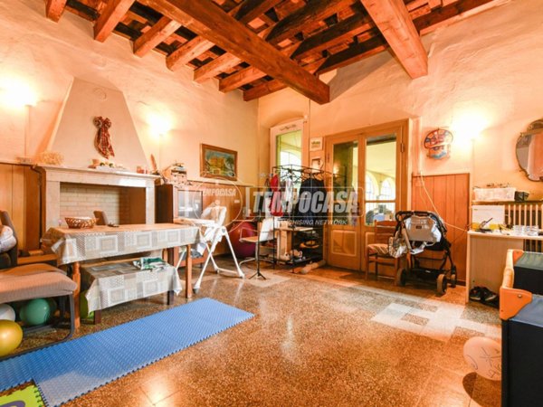 appartamento in vendita a Lonato del Garda in zona Lido