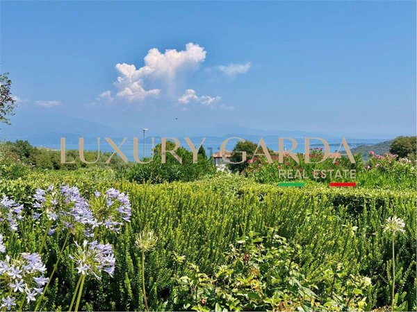 casa indipendente in vendita a Lonato del Garda