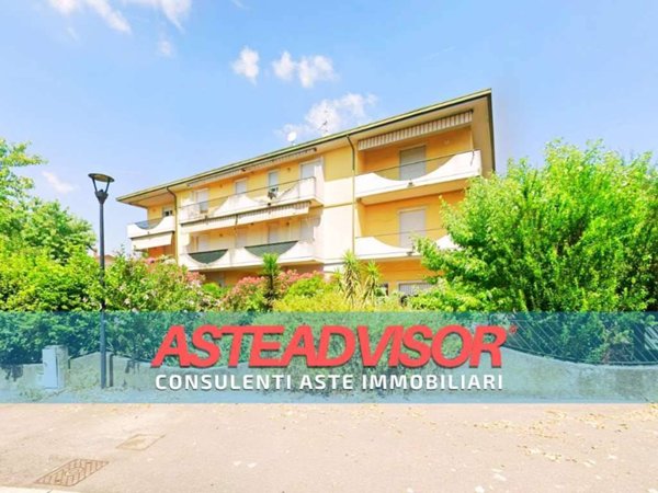 appartamento in vendita a Lonato del Garda in zona Lido