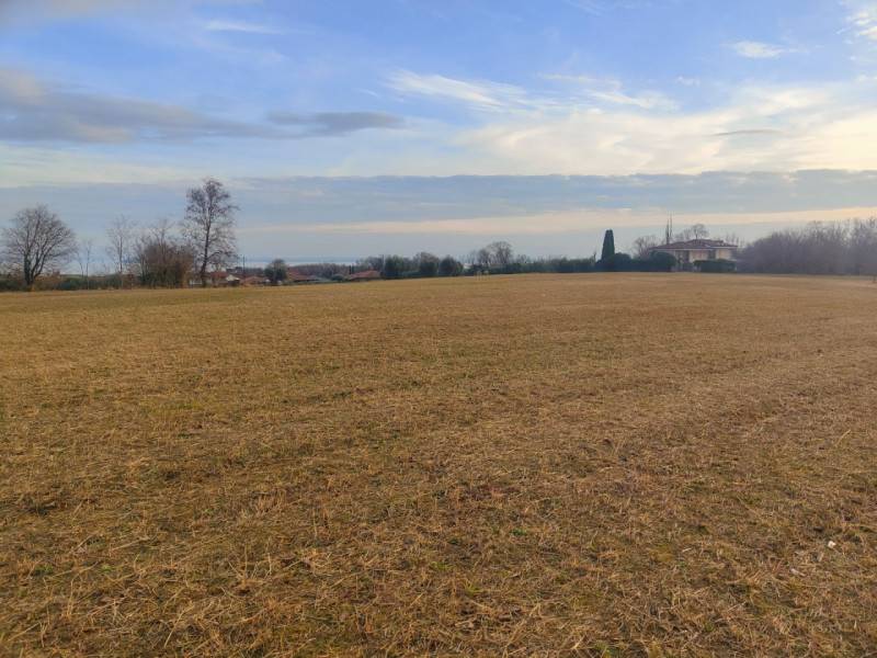 ufficio in vendita a Lonato del Garda in zona Barcuzzi
